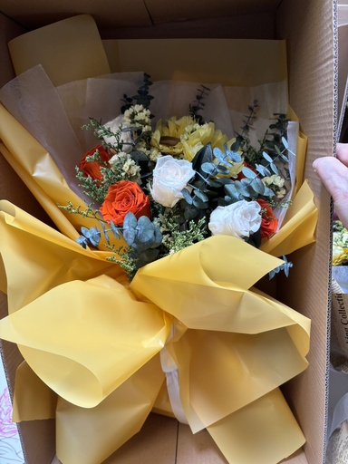 [Golden yellow+Red] Sunrise Bouquet 